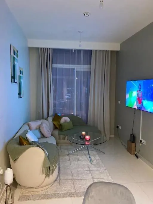 Luxury Skyline Apt Burj Khalifa Dubai Apartment