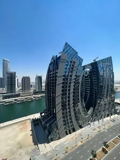 Luxury Skyline Apt Burj Khalifa Dubai 0*,